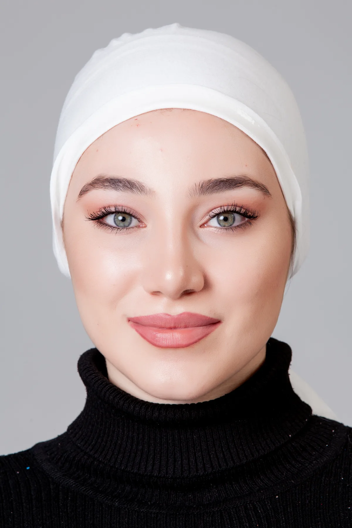 Krem Dikişsiz Kaymayan Bone