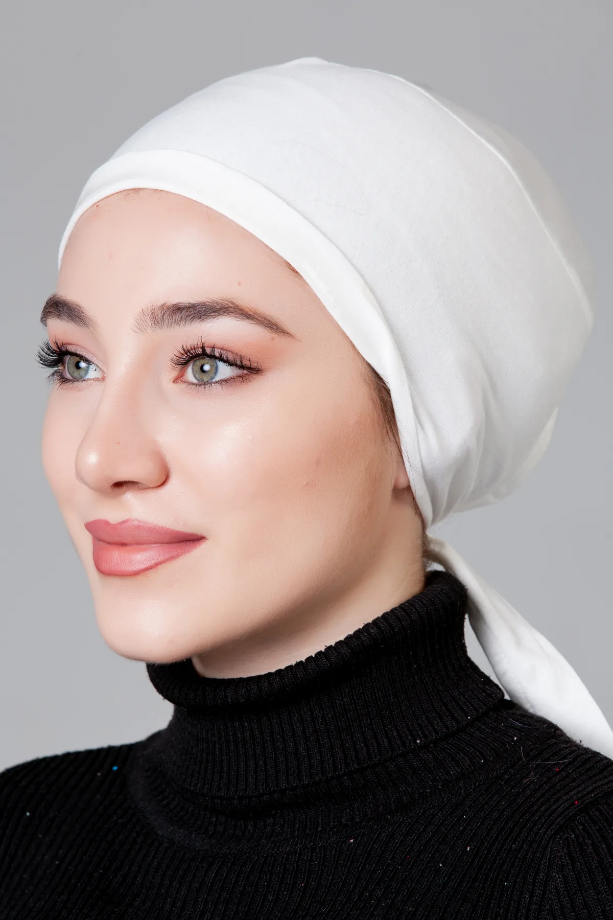 Krem Dikişsiz Kaymayan Bone