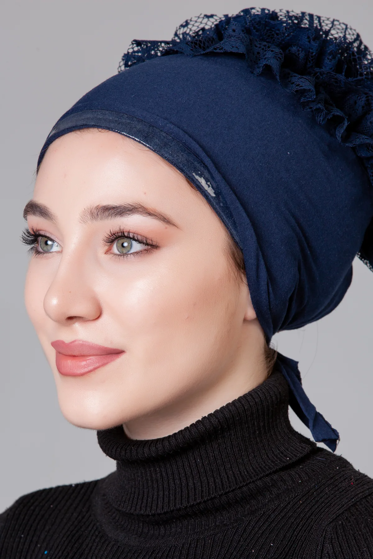 Lacivert Fırfırlı Kaymayan Bone